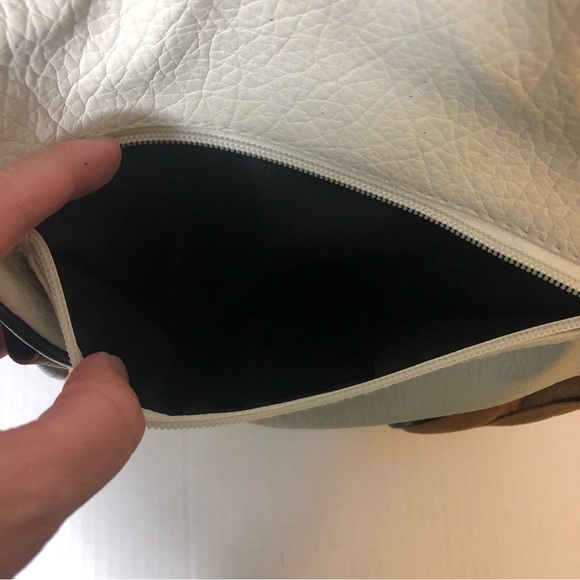 Rosetti Black, Tan and Cream Shoulder Strap Purse. - Picture 3 of 7